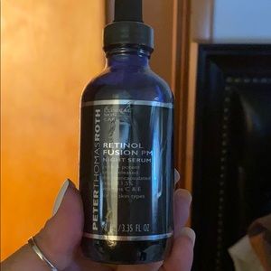 Peter Thomas Roth Retinol Fusion night serum